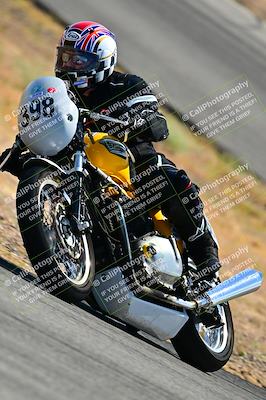 media/May-31-2025-Classic Track Day (Sat) [[da23ab3028]]/Group B/Session 2 (Turns 1 and 3)/